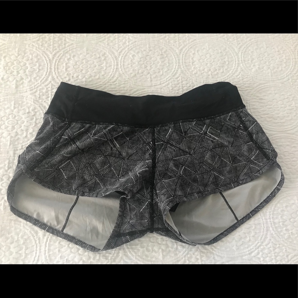 Lulu Lemon Black and White Patterned Speed Shorts